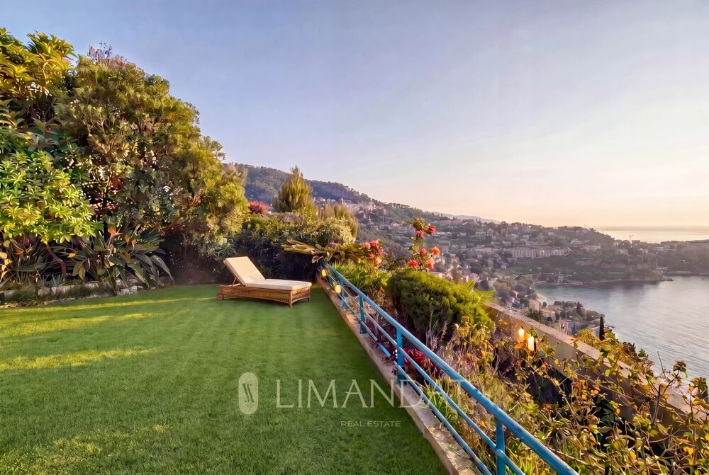 � vendre  Appartement Roquebrune-Cap-Martin (06190)