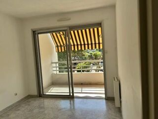  Appartement à louer 2 pièces 41 m²