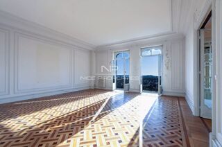  Appartement � vendre 5 pi�ces 242 m�