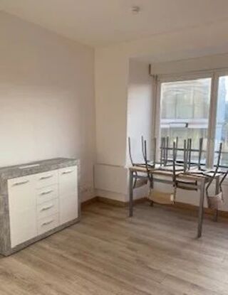  Appartement à louer 1 pièce 19 m²