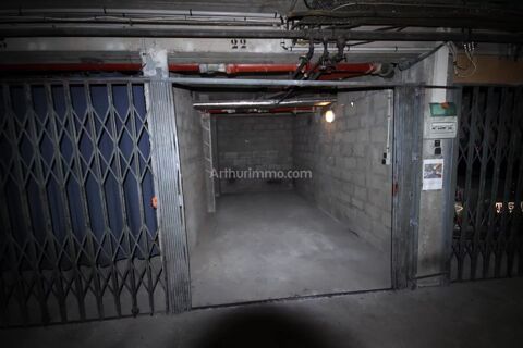  Parking / Garage  louer 13 m