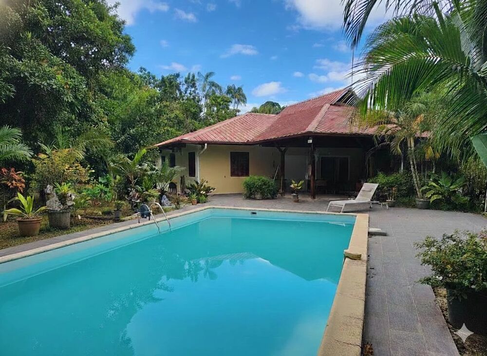 Maison 5 pièces 175 m² · à Matoury · 175 m² · 399 000 €