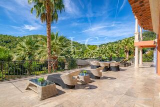  Villa à vendre 9 pièces 420 m²