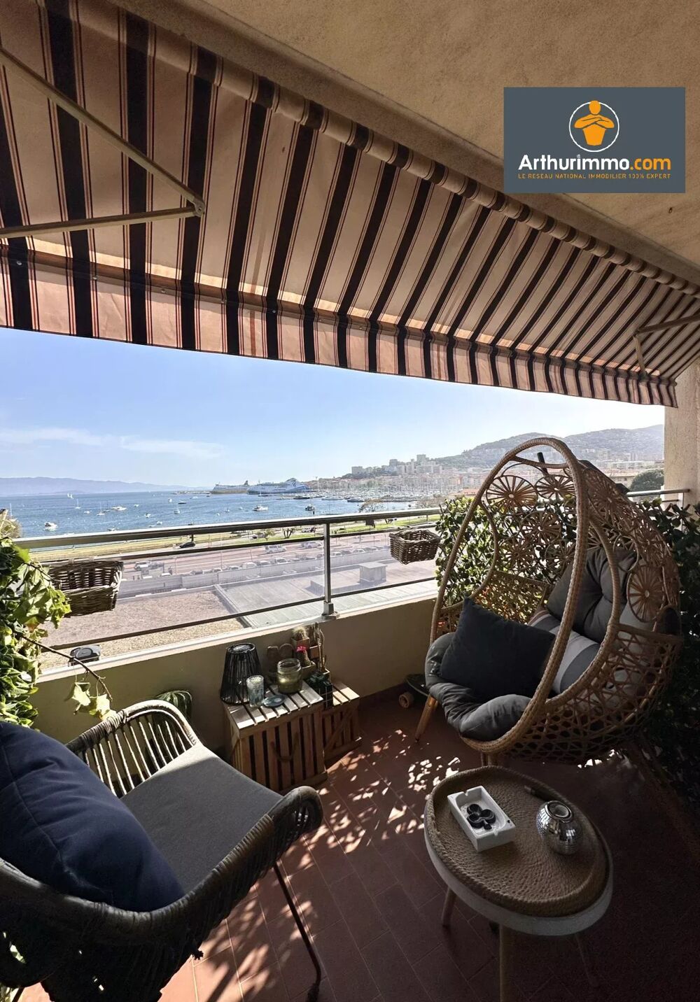 Vente Appartement Vente Ajaccio, appartement T4 terrasse et vue dégagée sur le gol Ajaccio