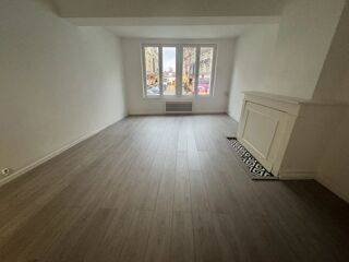  Appartement à louer 2 pièces 50 m²
