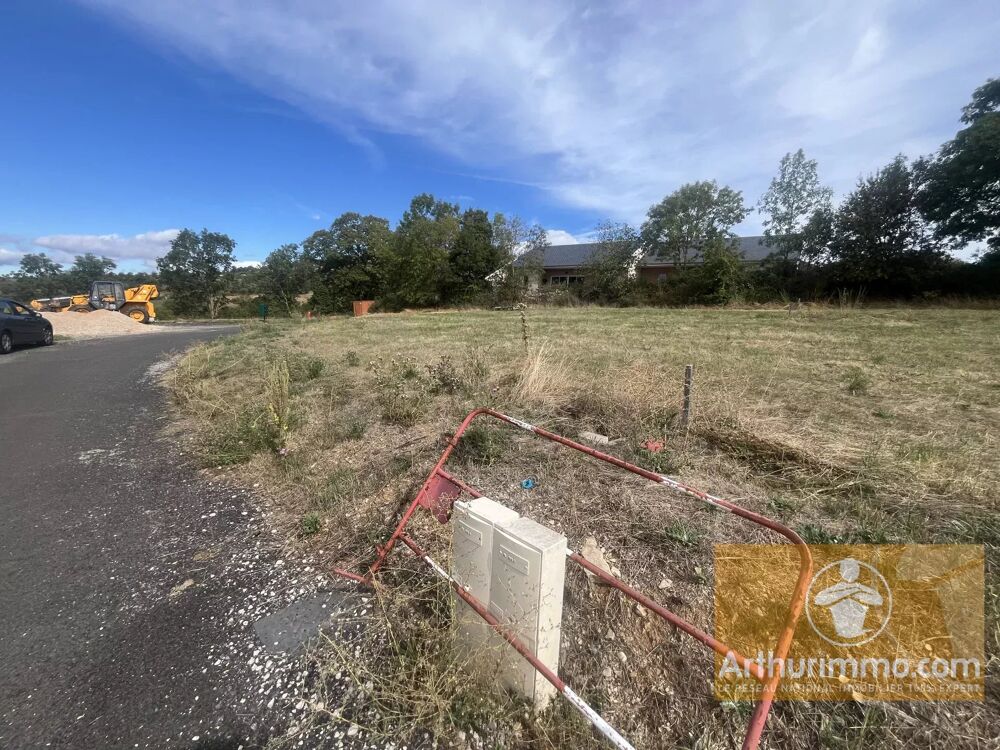 Vente Terrain Terrain constructible de 730 m² Buzeins