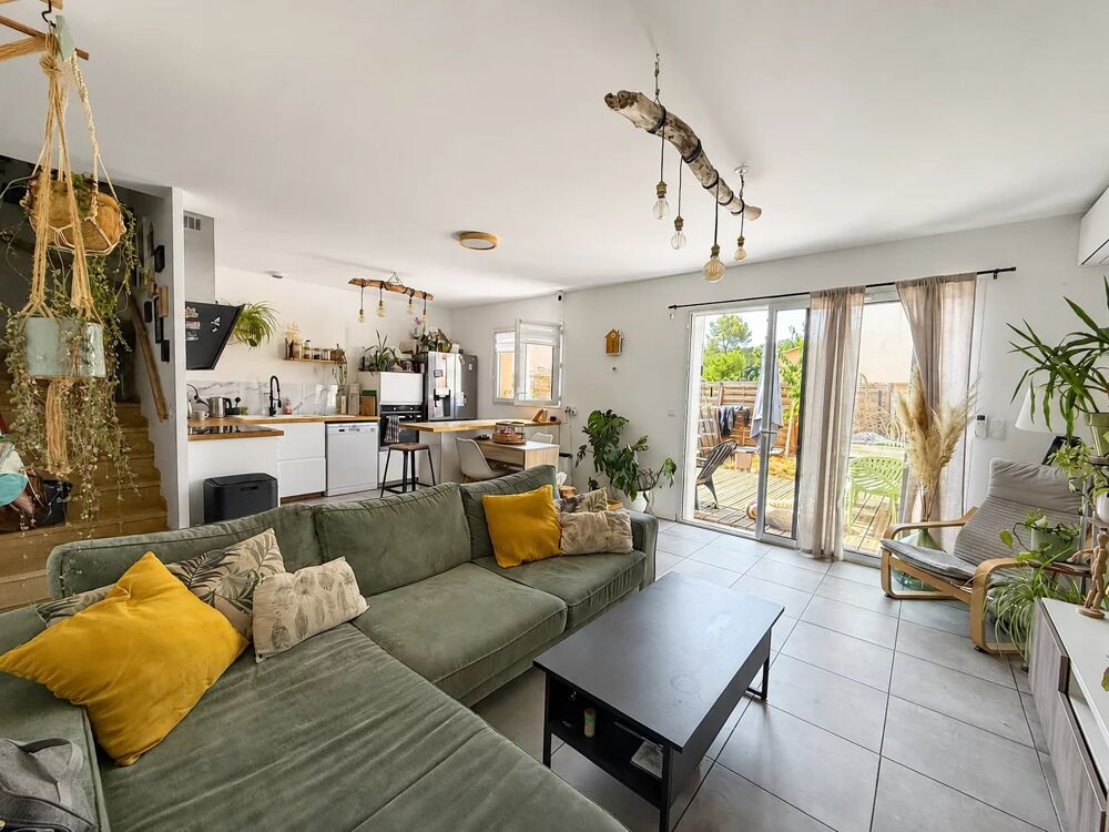 FORCALQUEIRET  MAISON RÉCENTE 81 M²  3 CHAMBRES  JARDIN  GAR