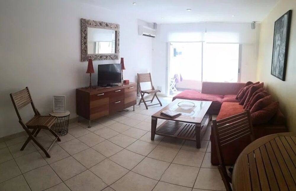 Trois pièces avec balcon et parking