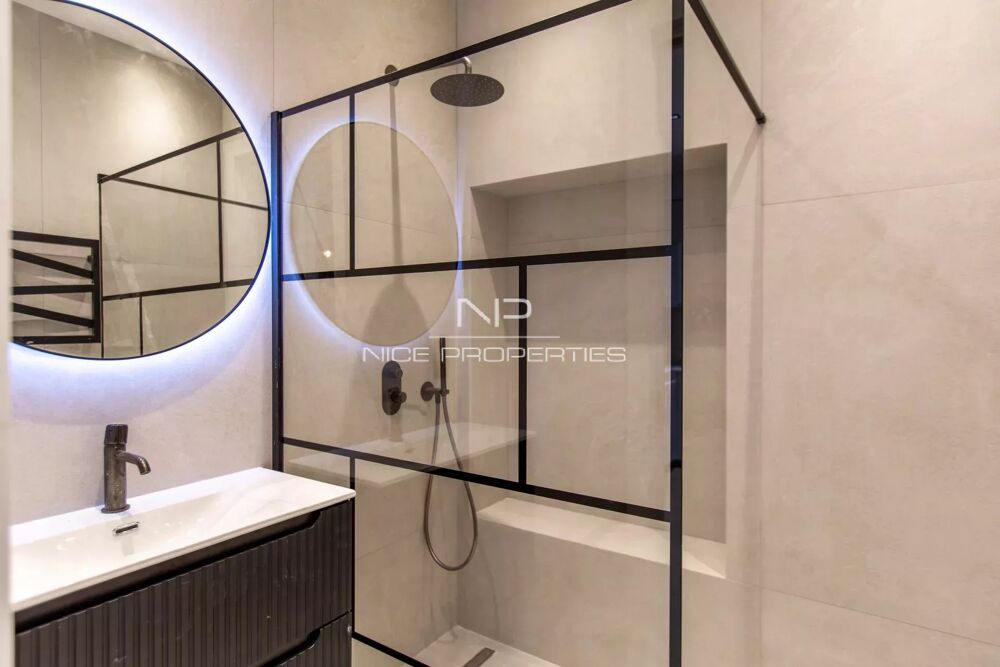 Vente Appartement Coeur de Villefranche-sur-Mer, superbe appartement 3 pièces réno Villefranche-sur-mer