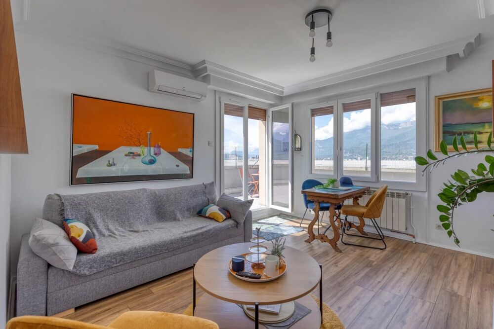 Vente Appartement Paul Mistral en dernier étage avec terrasse incroyable de  70 m² Grenoble