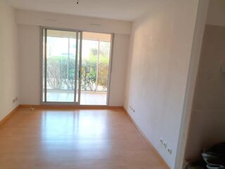  Appartement à louer 2 pièces 28 m²