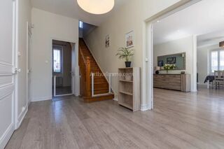  Maison à vendre 7 pièces 180 m²