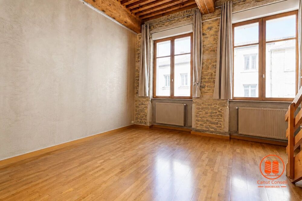 Vente Appartement T3 avec cachet de 68 m² (1 chambre + 1 alcôve) Lyon 4