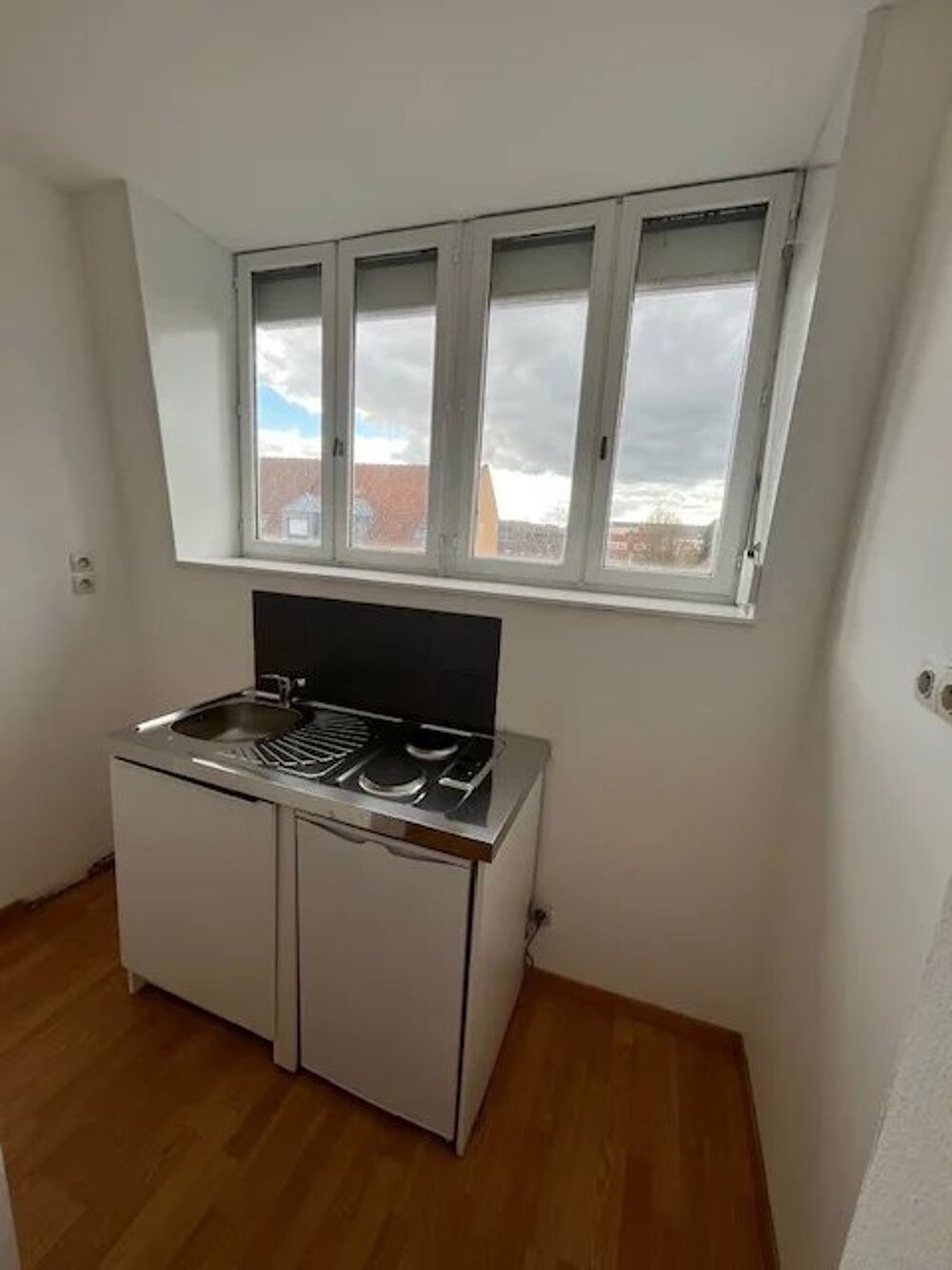 Appartement rénové 1 chambre à SAINT-OMER, parking
