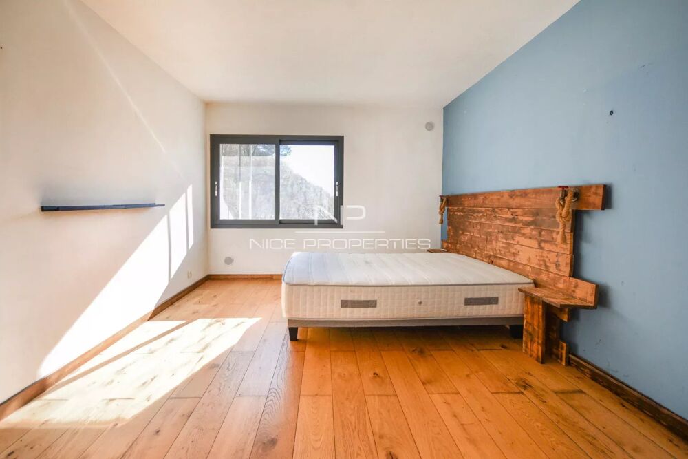 � vendre  Maison Roquebrune-Cap-Martin (06190)