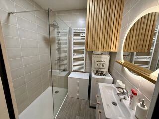  Appartement à louer 3 pièces 58 m²