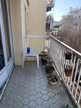  Appartement  vendre 4 pices 74 m