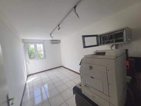   BUREAUX - 7 pièces- 110m² 