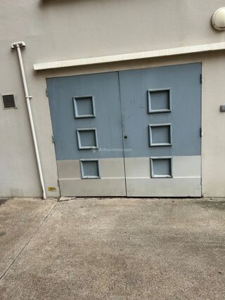  Parking / Garage à louer 