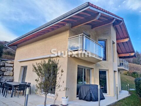   Maison/Villa 5 pi�ces Maison - 5 pi�ce(s) - 141 m�
