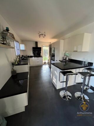  Maison � vendre 10 pi�ces 154 m�