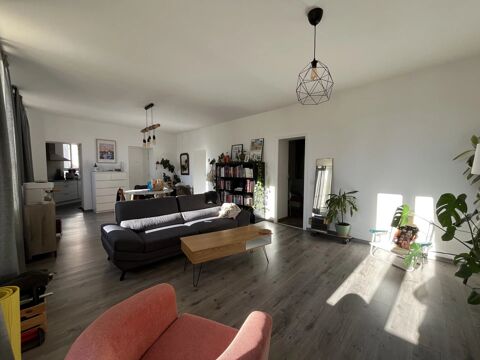  Appartement � louer 3 pi�ces 81 m�