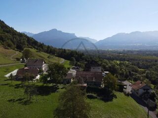  Maison à vendre 12 pièces 413 m²