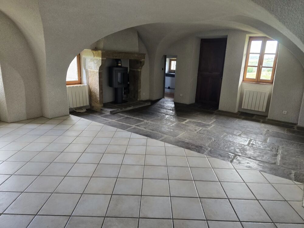 MAGNIFIQUE DOMAINE AVEC MAISON - GÎTE - PISCINE
