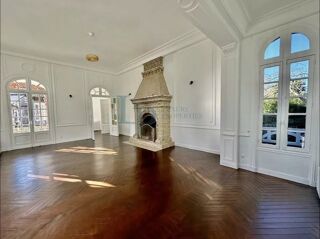  Maison � vendre 15 + pi�ces 337 m�