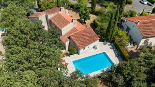  Maison à vendre 6 pièces 195 m²