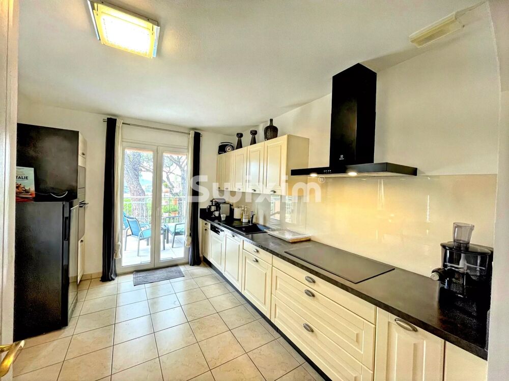 Vente Maison Villa provençale vue mer panoramique - Domaine privé à Sainte-Ma Sainte-maxime