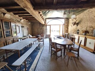  Maison à vendre 10 pièces 282 m²