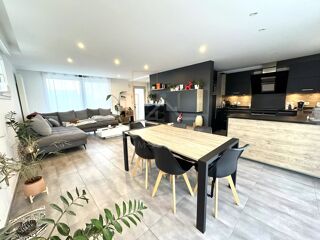  Maison  louer 4 pices 135 m