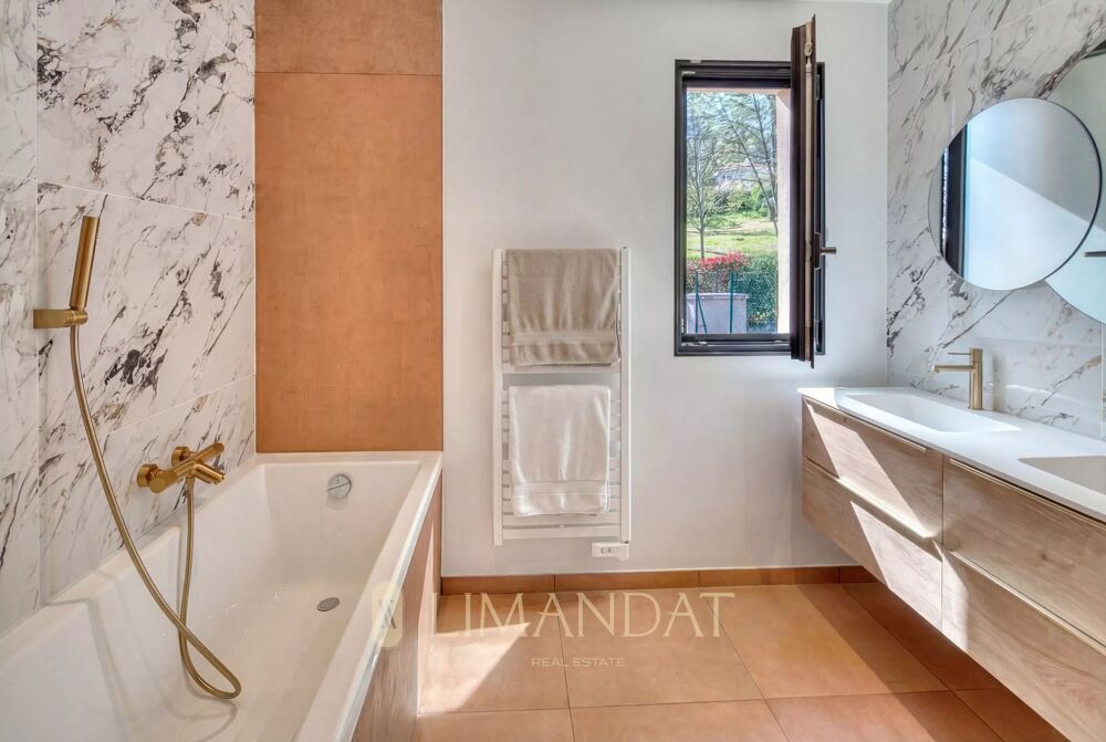 � vendre  Maison Roquefort-les-Pins (06330)