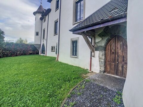   Allinges - T4 dans chteau rnov Appartement - 4 pice(s) - 130 m