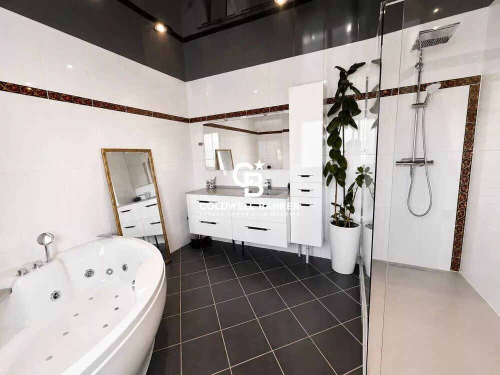 � vendre  Villa Annemasse (74100)