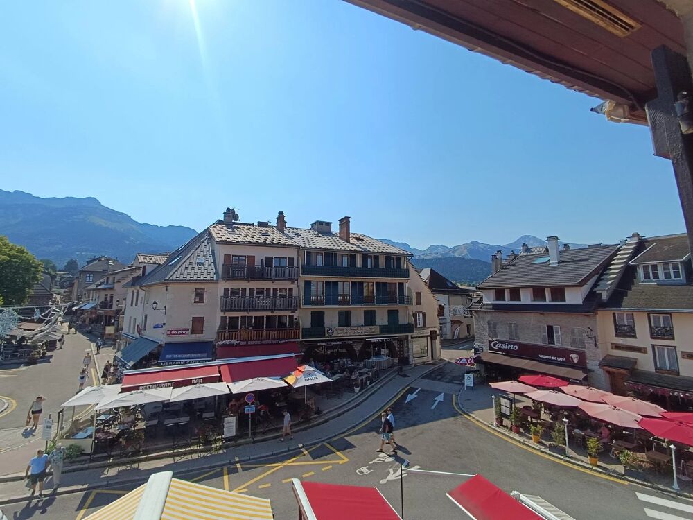 Appartement T3 en plein centre de Villard de Lans avec vue monta