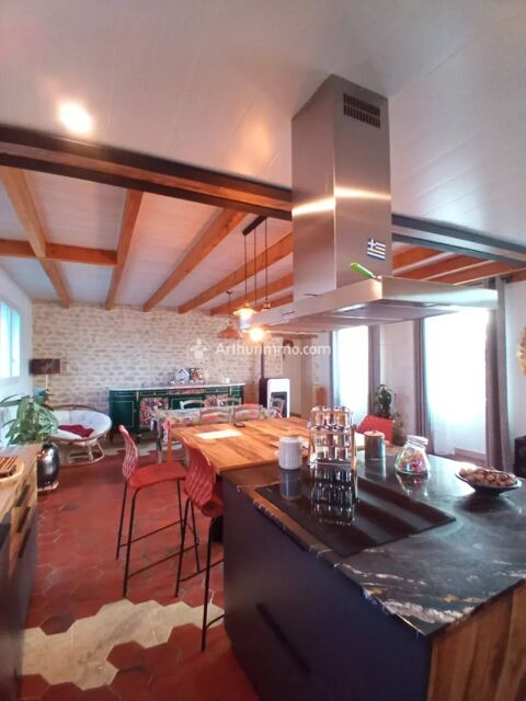  Maison  louer 6 pices 201 m