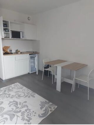  Appartement à louer 1 pièce 21 m²