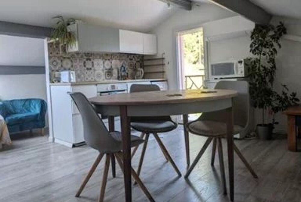 Location Appartement Charmant deux pièces rénové avec balcon Valbonne