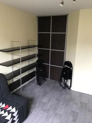  Appartement à louer 1 pièce 21 m²
