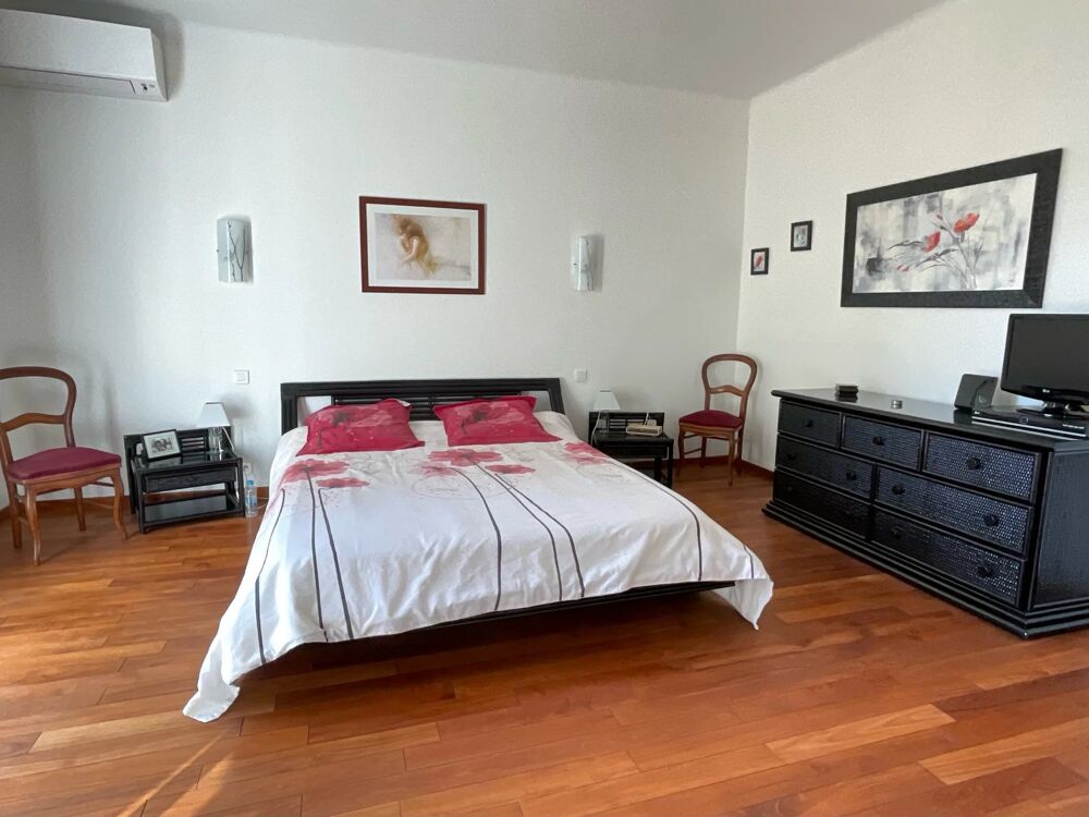 � vendre  Maison Sart�ne (20100)