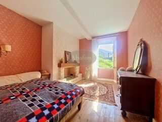  Maison à vendre 11 pièces 215 m²
