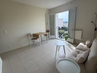  Appartement à louer 2 pièces 37 m²