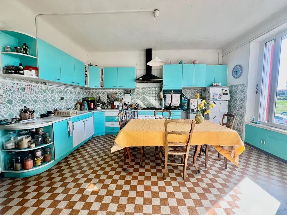 Vente Maison Alès - Maison de ville 160 m² habitables sur 419m² de terrain pl Alès