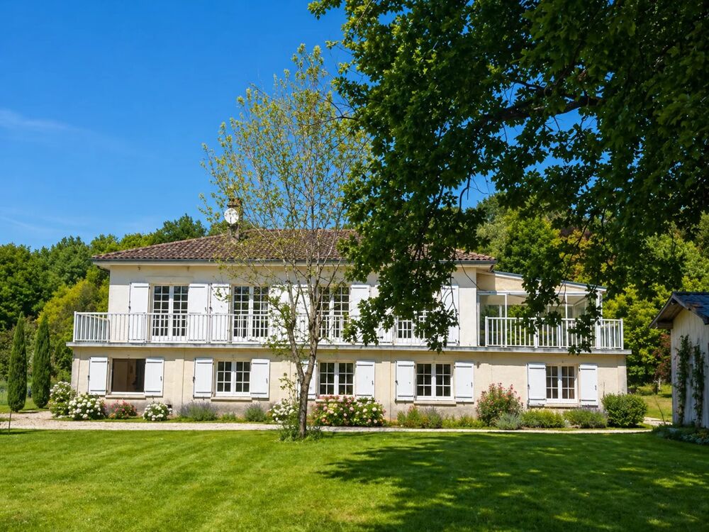 PROPRIÉTÉ À FORT POTENTIEL  PARCELLE DE 4218 m²