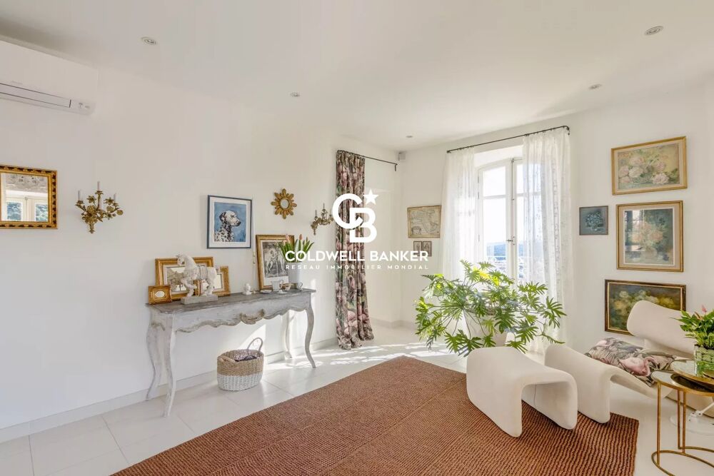 � vendre  Villa Bormes-les-Mimosas (83230)