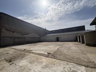   local commercial de 550 m2 avec 500 m2 de cour BOULOGNE SUR MER Boulogne-sur-mer