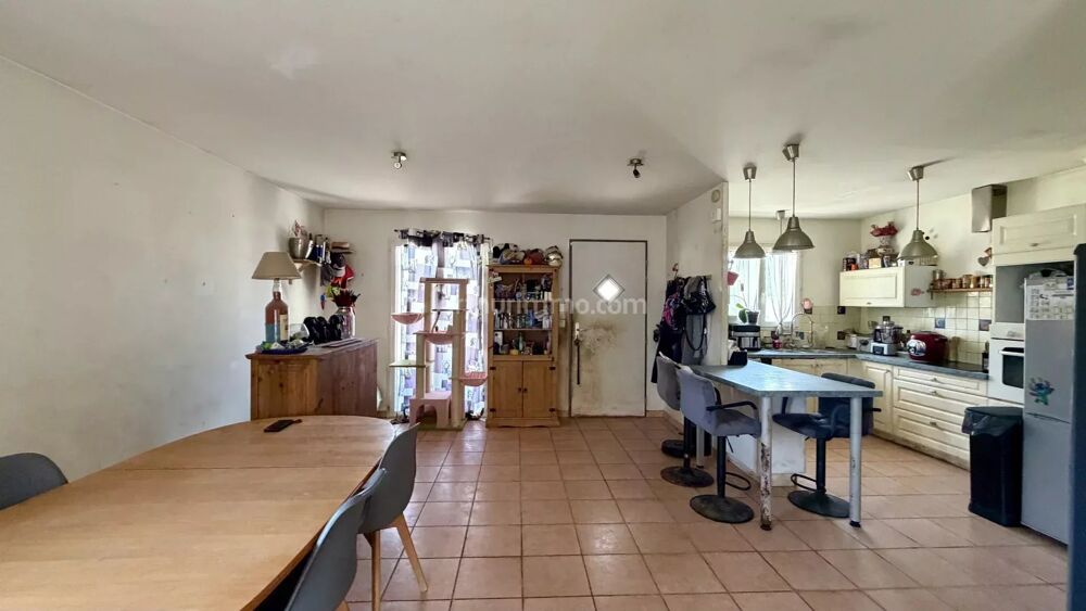 Vente Maison Maison de plain-pied à rénover – 4 chambres – Terrain de 1 002 m Morestel