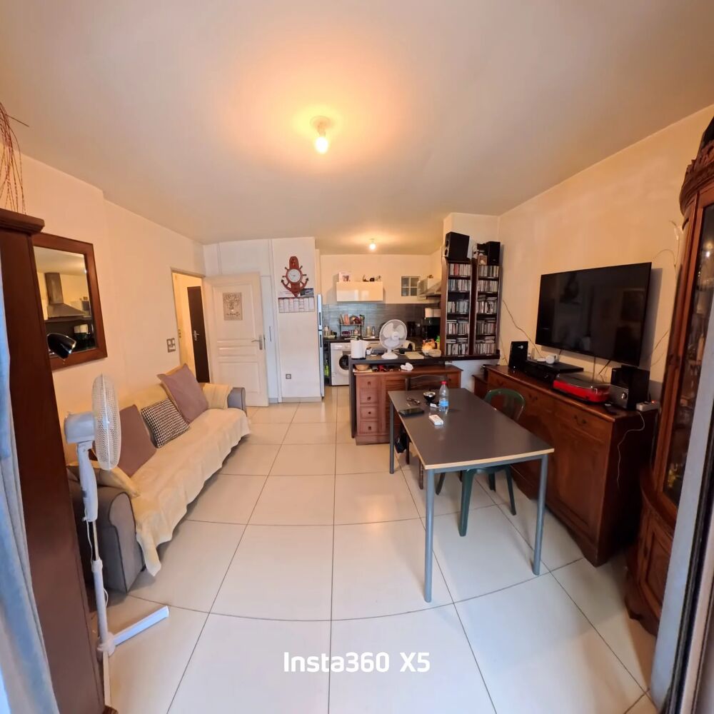 APPARTEMENT T2 À VENDRE  SAINT-PIERRE CENTRE-VILLE (97410)